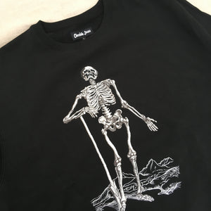 SKULL SWEAT